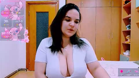 Ella  online show from 10/13/25, 06:41