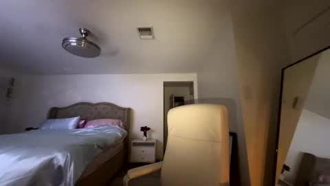 ella_ella_ella_ay online show from 11/05/25, 02:33