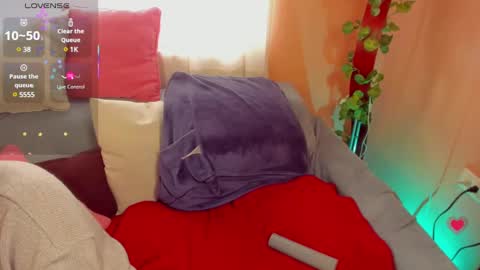 Ella and Harry online show from 02/27/25, 12:45