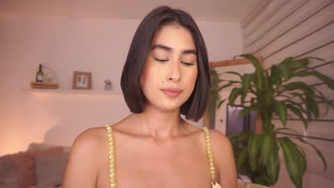 ELLA OWEN online show from 03/03/26, 06:03