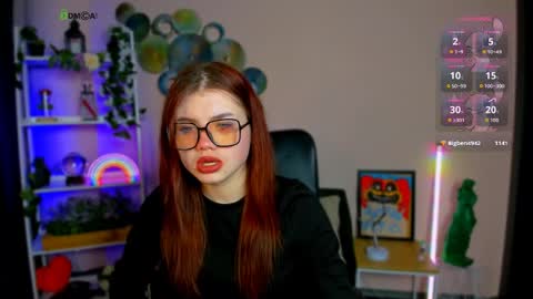 Ella online show from 04/18/26, 07:58