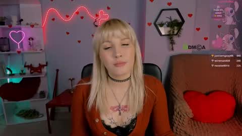 Ella online show from 04/23/26, 07:16