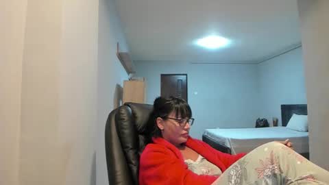 Ella online show from 11/28/25, 06:54