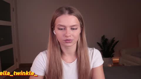 Ella online show from 10/18/25, 05:35