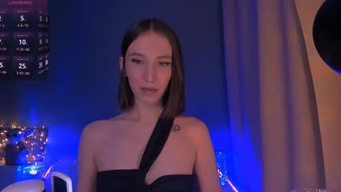 ellaamber online show from 02/10/25, 10:09
