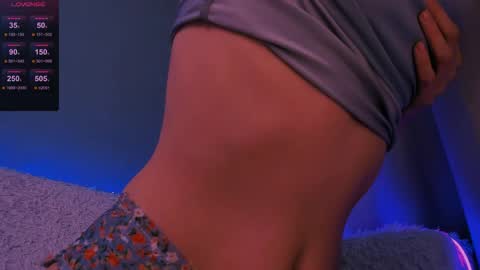 ellaamber online show from 04/24/26, 12:35