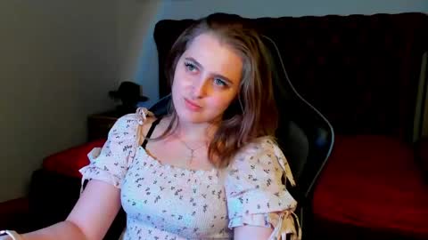 EllaBells online show from 04/30/26, 05:08