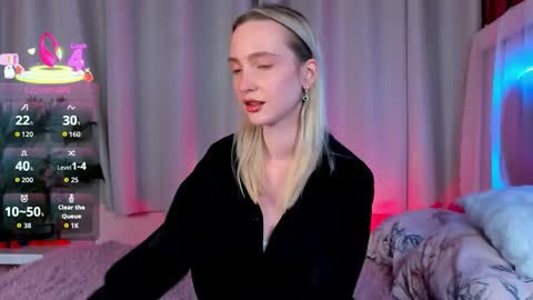 Ella online show from 02/25/26, 02:48