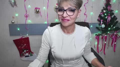 EllaBonito online show from 12/24/24, 01:28