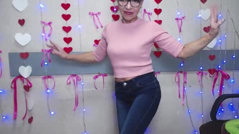 EllaBonito online show from 02/02/25, 03:39