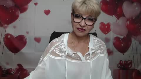 EllaBonito online show from 04/18/26, 06:06