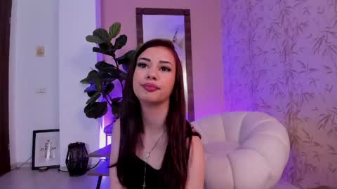 EllaBubbles online show from 04/20/26, 07:26