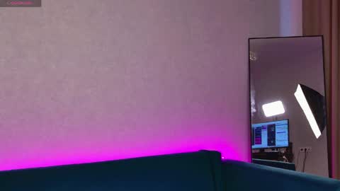 ellacanny online show from 04/09/26, 06:41