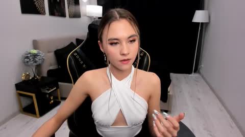 Snapshot of ellacurtis chatting on 02/20/26, 06:26 ellacurtis online show from 02/20/26, 06:26