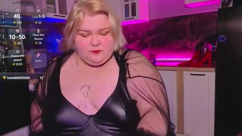 Snapshot of ellagoddes chatting on 03/27/26, 02:50 ellagoddes online show from 03/27/26, 02:50