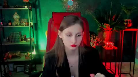 Snapshot of ellahorton chatting on 02/28/25, 12:31 Ella online show from 02/28/25, 12:31