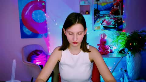 Ella online show from 04/23/26, 02:08