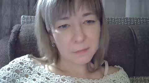 Snapshot of ellajohnsonx chatting on 02/21/25, 09:54 ellajohnsonx online show from 02/21/25, 09:54