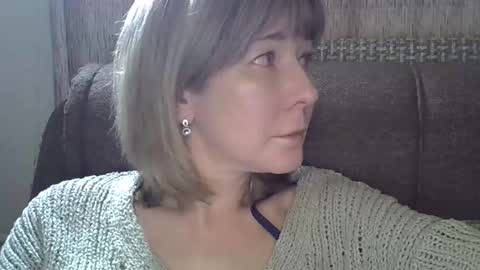 Snapshot of ellajohnsonx chatting on 03/11/25, 11:04 ellajohnsonx online show from 03/11/25, 11:04