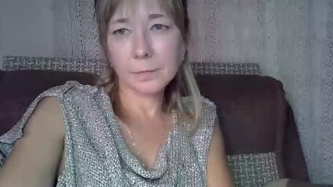 Snapshot of ellajohnsonx chatting on 09/27/25, 10:26 ellajohnsonx online show from 09/27/25, 10:26