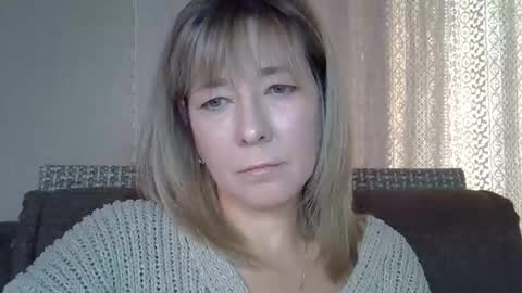 Snapshot of ellajohnsonx chatting on 09/28/25, 12:10 ellajohnsonx online show from 09/28/25, 12:10
