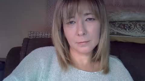 Snapshot of ellajohnsonx chatting on 09/30/25, 05:18 ellajohnsonx online show from 09/30/25, 05:18