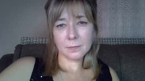 Snapshot of ellajohnsonx chatting on 10/10/25, 04:06 ellajohnsonx online show from 10/10/25, 04:06