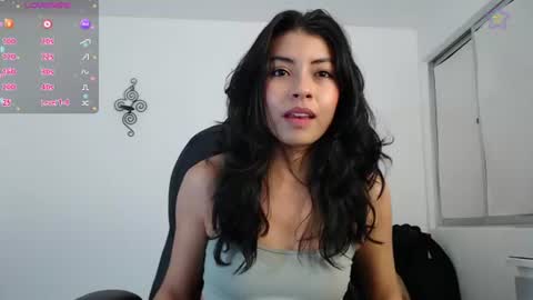Ella Amoneth online show from 07/26/26, 01:14
