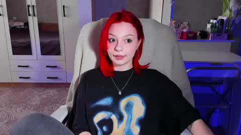 ellales online show from 04/21/26, 08:42