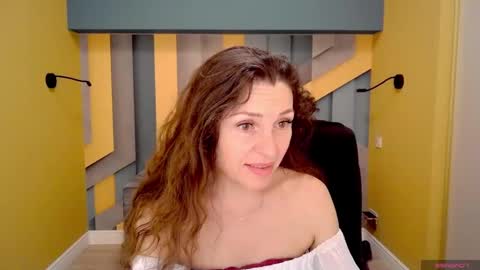 EllaLongs online show from 02/18/25, 12:28