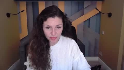 EllaLongs online show from 11/23/25, 12:27