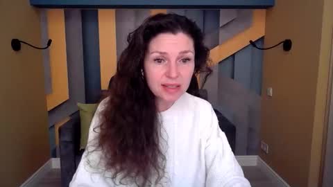 EllaLongs online show from 03/01/26, 12:29