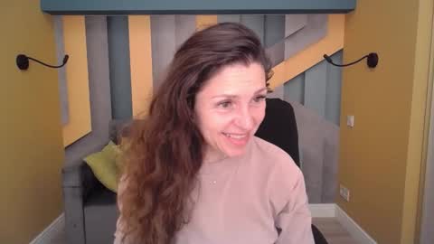 EllaLongs online show from 03/25/26, 12:33