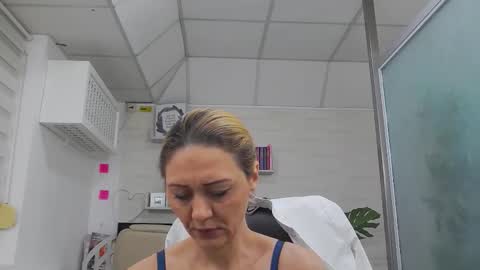            online show from 11/06/25, 01:01