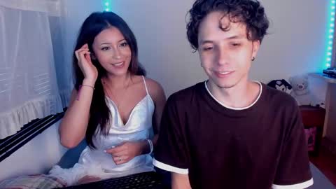 Snapshot of ellancain chatting on 03/08/25, 10:24 Ella and Cain online show from 03/08/25, 10:24