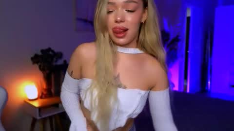 Ella online show from 03/13/26, 05:58