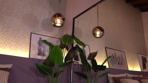 Elle Diane online show from 03/04/25, 02:17