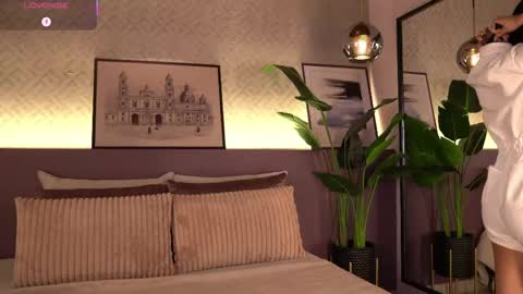 Elle Diane online show from 04/23/26, 10:45