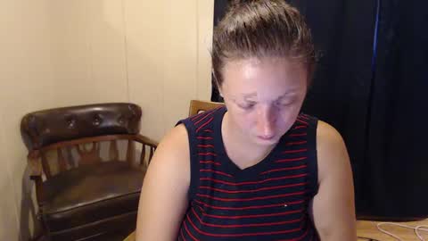 elle online show from 09/29/25, 04:23