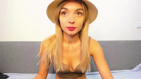 ellen_flow online show from 03/01/25, 10:34