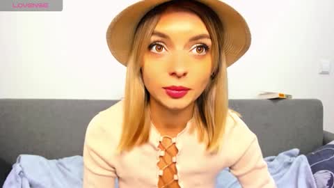 ellen_flow online show from 10/27/25, 09:19