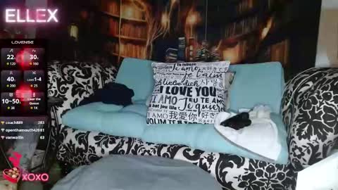 Snapshot of ellex_chimera chatting on 05/16/26, 02:41 Ellex online show from 05/16/26, 02:41