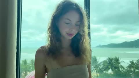 Snapshot of elli_harmon chatting on 02/10/25, 02:08 Ellie  --- Ill see you either on Friday or Saturday and definitely on Sunday  online show from 02/10/25, 02:08