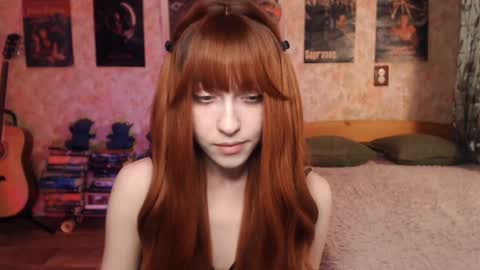 Snapshot of ellie_friendly chatting on 09/28/25, 11:10 ellie_friendly online show from 09/28/25, 11:10