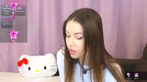 Snapshot of ellie_miller_ chatting on 01/11/26, 09:31 ellie online show from 01/11/26, 09:31