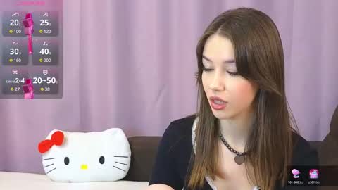 Snapshot of ellie_miller_ chatting on 03/04/26, 09:10 ellie online show from 03/04/26, 09:10