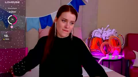 EllieLarson online show from 09/27/25, 06:13