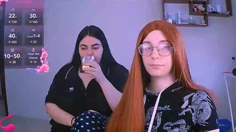 Ellie online show from 02/21/25, 10:07