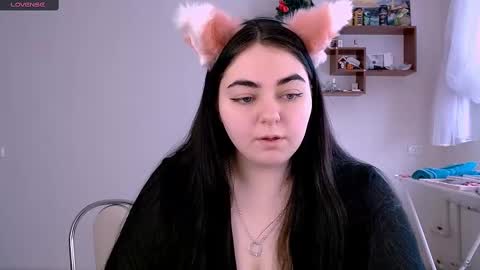 Ellie online show from 02/22/25, 09:34