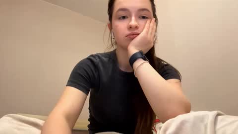 Ellie online show from 01/07/26, 08:22